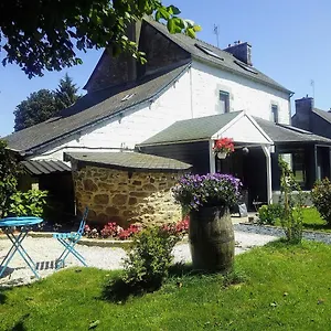 Vive Les Couette-café Plouguenast-Langast