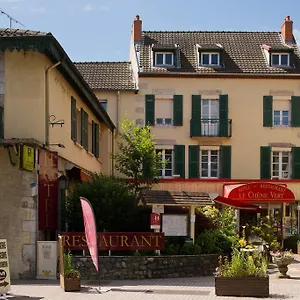 3* Hotel Logis Hotel-restaurant Le Chêne